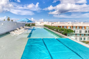 Anah Suites #202 N
